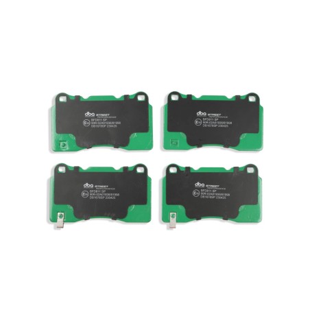 Kit de freinage avant DBA Street Series T2 rainuré + plaquettes Street Performance Subaru Impreza WRX / STI (2002-2012)