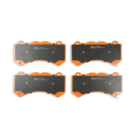 Kit de freinage avant DBA 5000 Series T3 bol noir + plaquettes Xtreme Performance Jeep Grand Cherokee 710 ch (2018+)