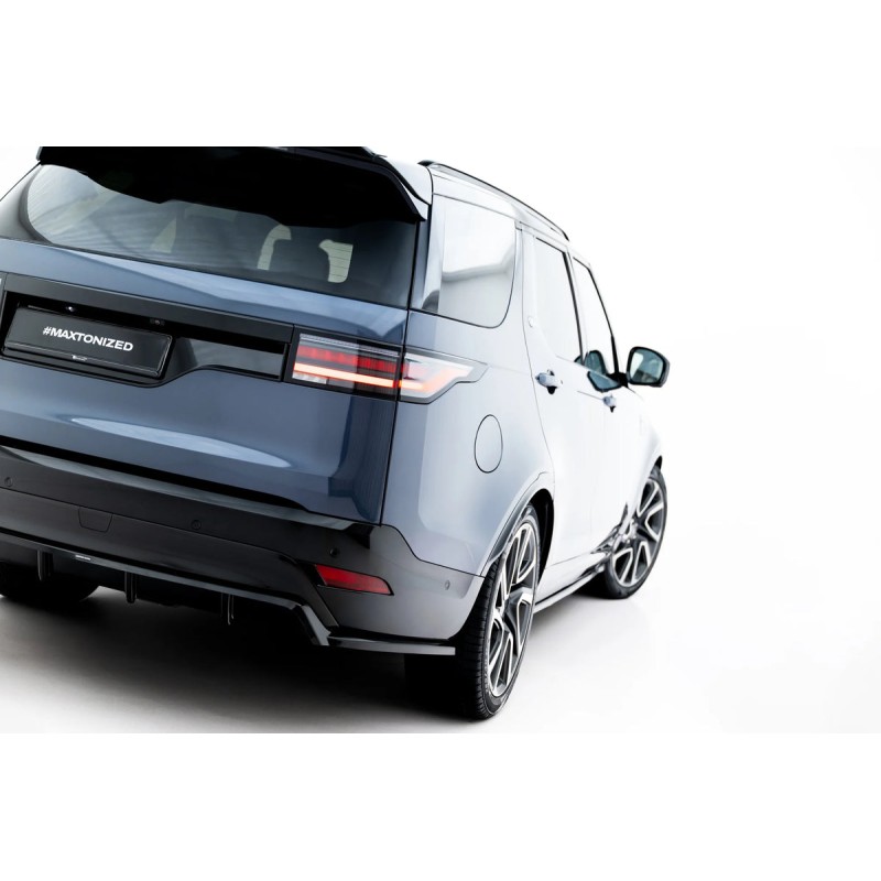Kit carrosserie Maxton Design Land Rover Discovery HSE Mk5 restylée (2021+) : lame avant, bas de caisse, lame arrière, becquet