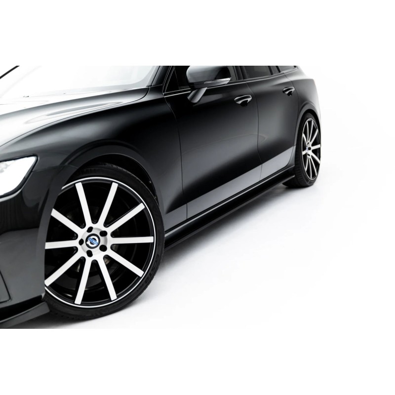 Kit carrosserie Maxton Design Volvo V60 R-Design Mk3 (2018-2024) : lame avant, bas de caisse, lame arrière, becquet
