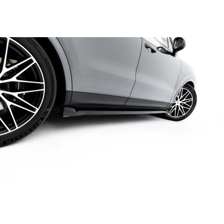 Kit carrosserie Maxton Design Porsche Cayenne SUV Mk3 restylée (2023+) : lame avant, bas de caisse, lame arrière, becquet