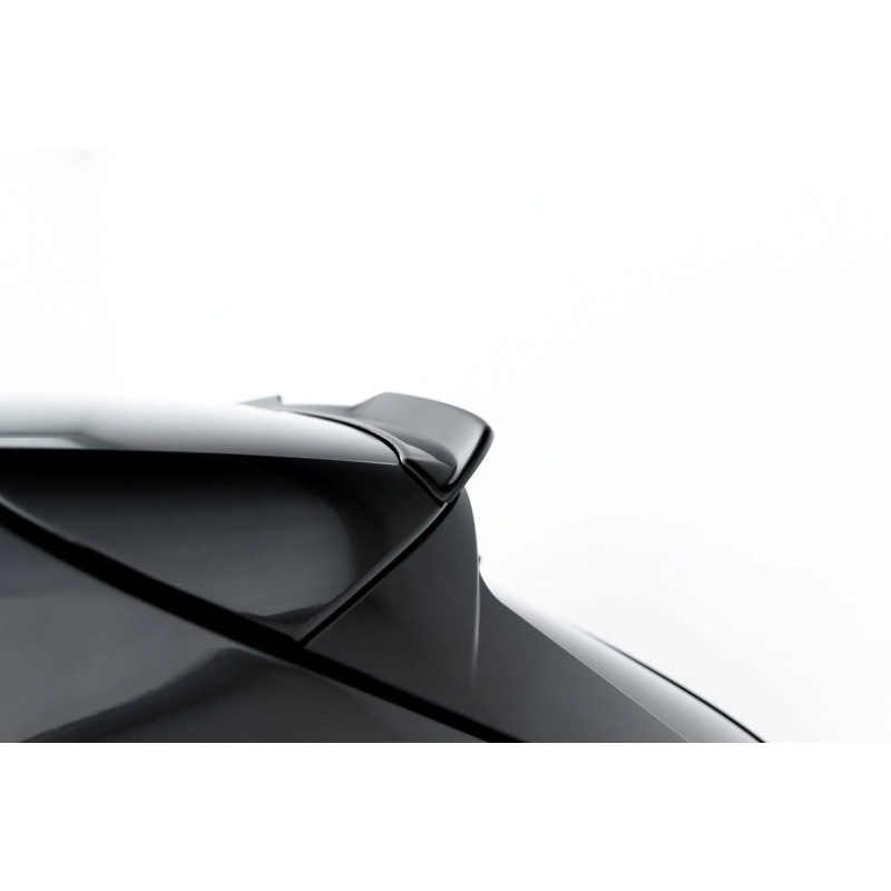 Kit carrosserie Maxton Design Volkswagen Golf Variant Mk8 restylée (2024+) : lame avant, bas de caisse, lame arrière, becquet