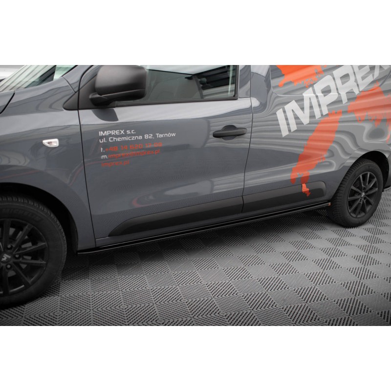 Kit carrosserie Maxton Design Renault Express Mk2 (2020+) : lame avant, bas de caisse, lame arrière, becquet