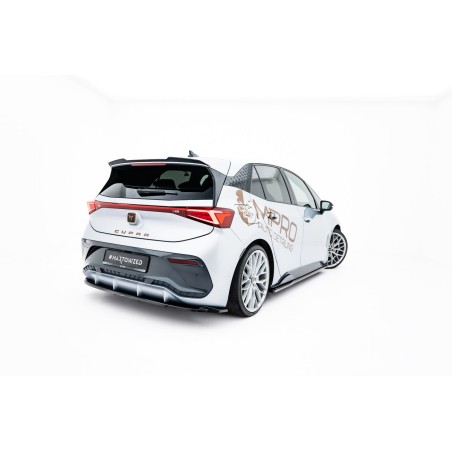Kit carrosserie Maxton Design Cupra Born Mk1 (2021+) : lame avant, bas de caisse, lame arrière, becquet
