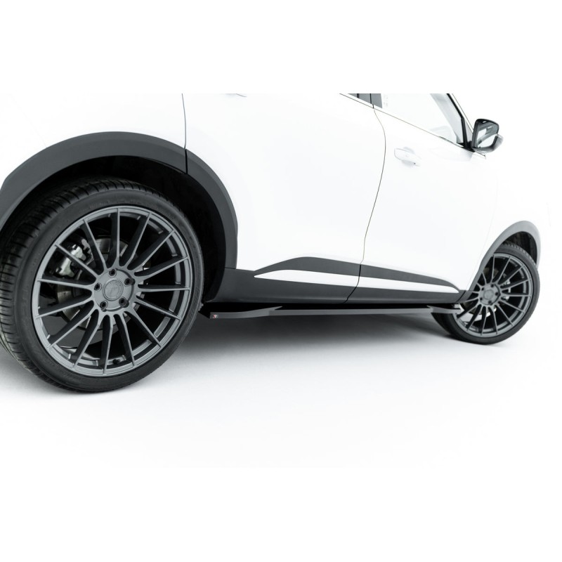 Kit carrosserie Maxton Design MG HS Mk1 restylée (2020-2025) : lame avant, bas de caisse, lame arrière, becquet