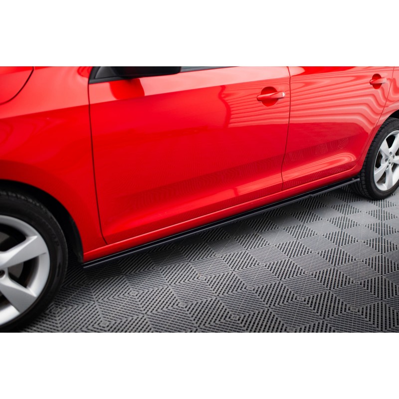Kit carrosserie Maxton Design Skoda Rapid Spaceback (2012-2019) : lame avant, bas de caisse, lames arrière, becquet