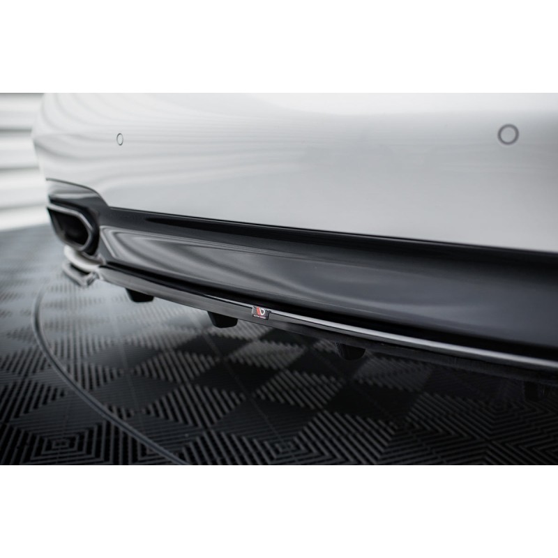 Kit carrosserie Maxton Design BMW Série 7 M-Pack G11 (2015-2018) : lame avant, bas de caisse, lame arrière, becquet