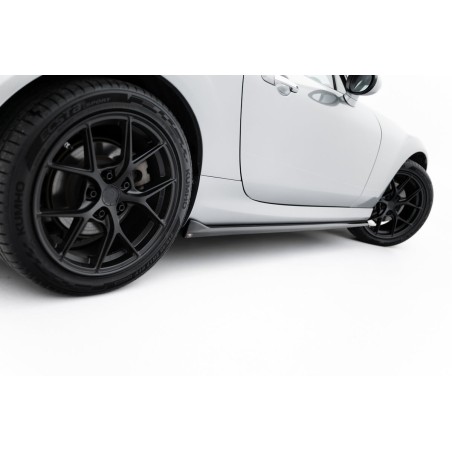 Kit carrosserie Maxton Design Mazda MX-5 Mk3 (NC) restylée (2009-2014) : lame avant, bas de caisse, lames arrière, becquet