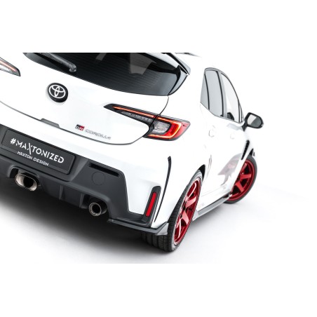 Kit carrosserie Maxton Design Toyota GR Corolla Mk12 V.2 (2022-2024) : lame avant, bas de caisse, lames arrière, becquet