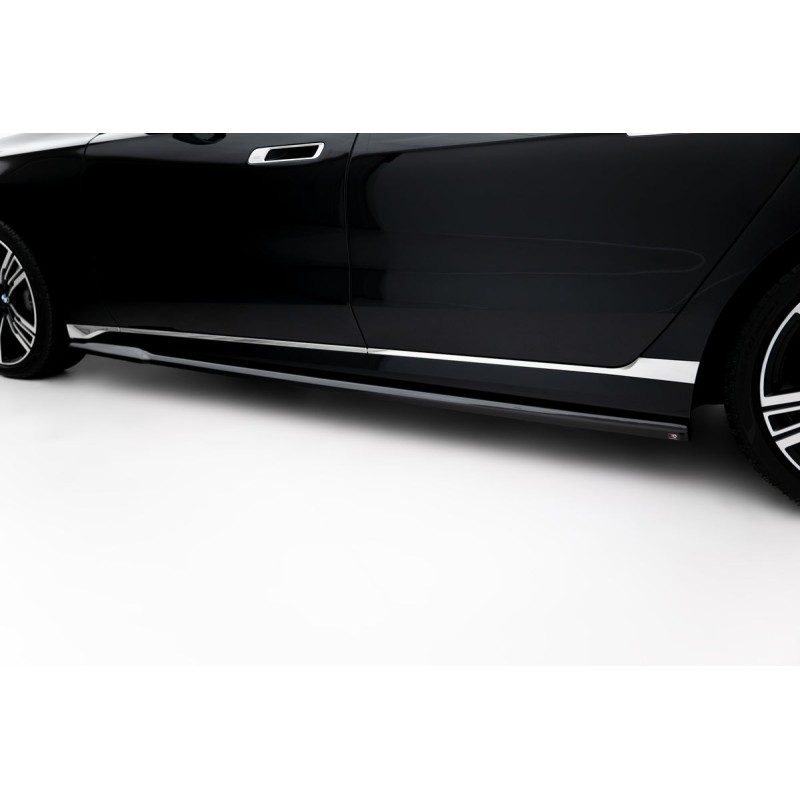 Kit carrosserie Maxton Design BMW Série 7 G70 V.2 (2022-2026) : lame avant, bas de caisse, lame arrière, becquet