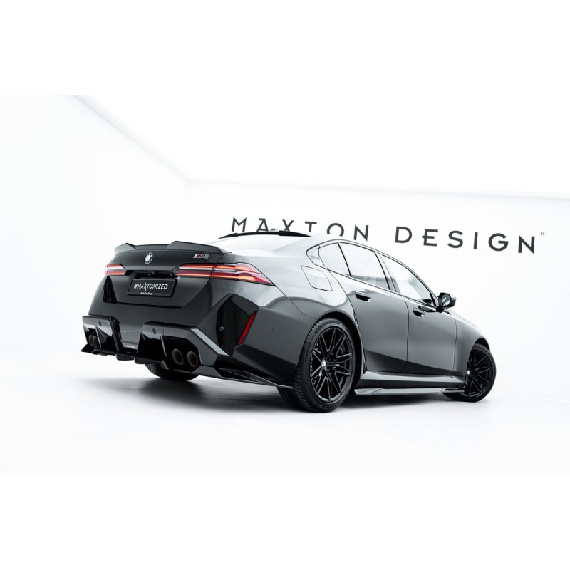 Kit carrosserie Maxton Design BMW M5 Berline G90 (2024+) : lame avant, bas de caisse, lame arrière, becquet