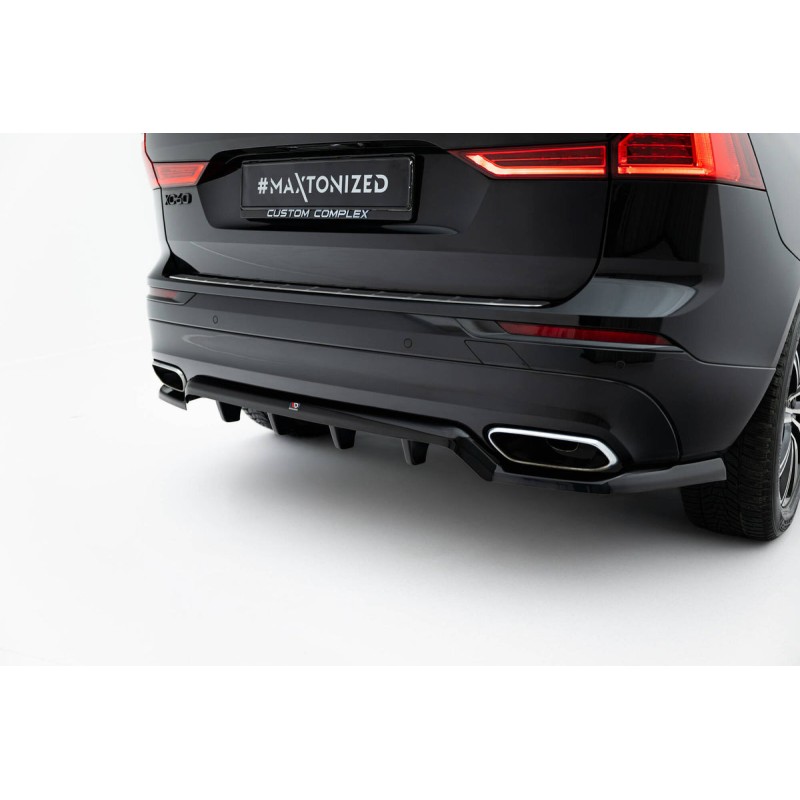 Kit carrosserie Maxton Design Volvo XC60 Mk2 (2017-2021) : lame avant, bas de caisse, lame arrière, becquet