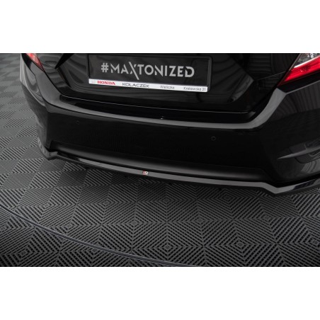 Kit carrosserie Maxton Design Honda Civic Berline Mk10 (2017-2019) : lame avant, bas de caisse, lame arrière, becquet