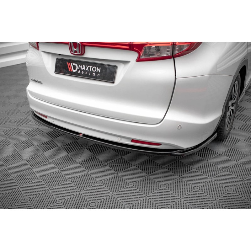Kit carrosserie Maxton Design Honda Civic Tourer Mk9 (2011-2014) : lame avant, bas de caisse, lame arrière, becquet