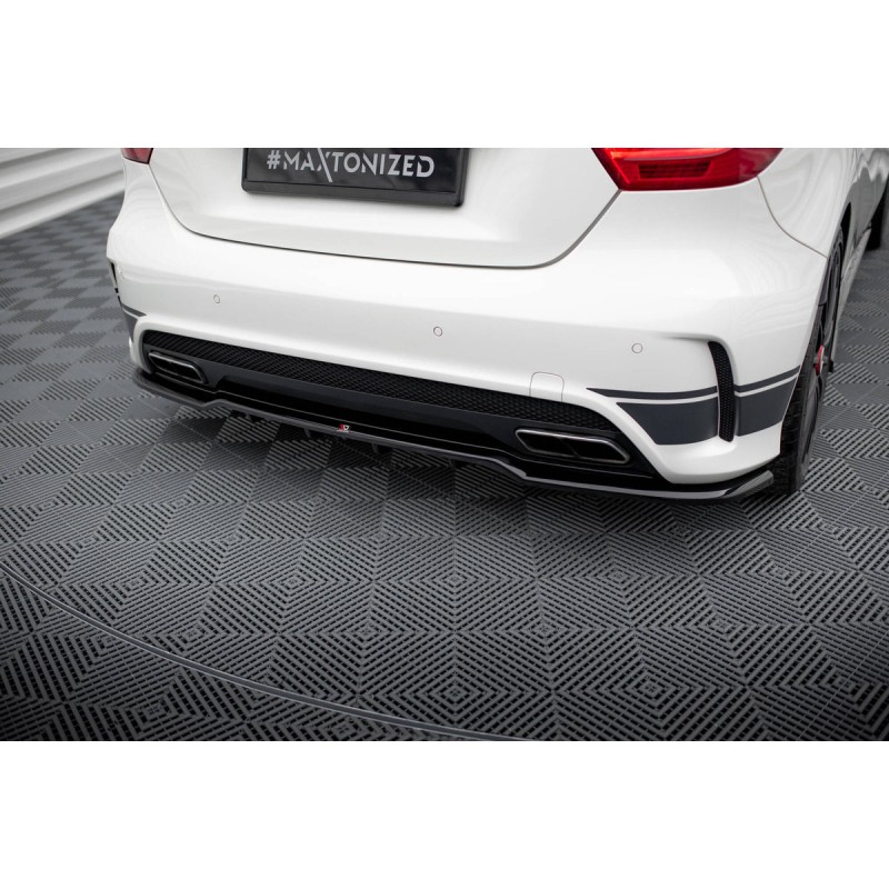 Kit carrosserie Maxton Design Mercedes-Benz A45 AMG W176 (2012-2015) : lame avant, bas de caisse, lame arrière