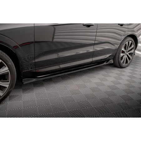 Kit carrosserie Maxton Design Volvo XC60 R-Design Mk2 restylée (2021+) : lame avant, bas de caisse, lame arrière, becquet