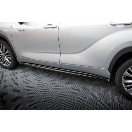 Kit carrosserie Maxton Design Toyota Highlander Mk4 V.1 (2019+) : lame avant, bas de caisse, lames arrière, becquet