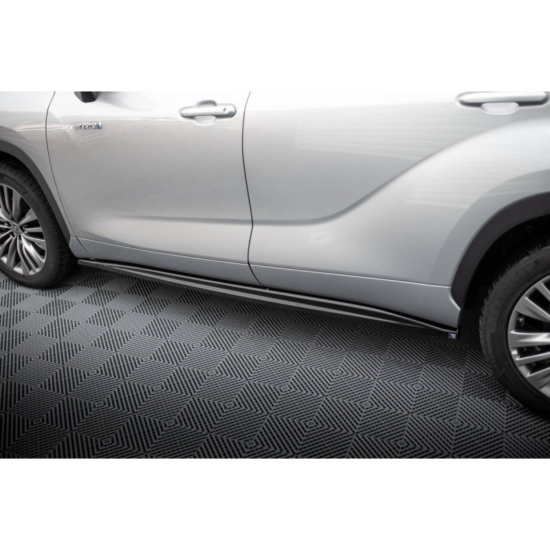 Kit carrosserie Maxton Design Toyota Highlander Mk4 V.1 (2019+) : lame avant, bas de caisse, lames arrière, becquet