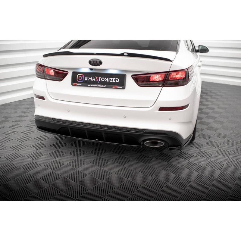 Kit carrosserie Maxton Design Kia Optima Mk4 restylée (2018-2020) : lame avant, bas de caisse, lames arrière, becquet
