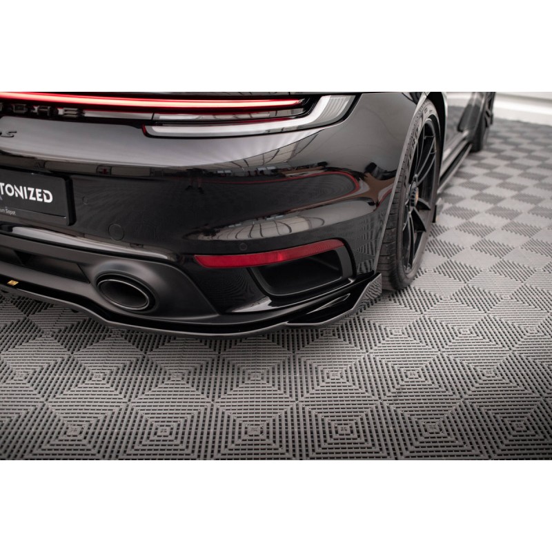 Kit carrosserie Maxton Design Porsche 911 Turbo S 992 (2020-2025) : lame avant, bas de caisse, lame arrière, becquet