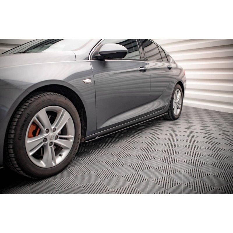 Kit carrosserie Maxton Design Opel Insignia Mk2 (2017-2020) : lame avant, bas de caisse, lame arrière, becquet