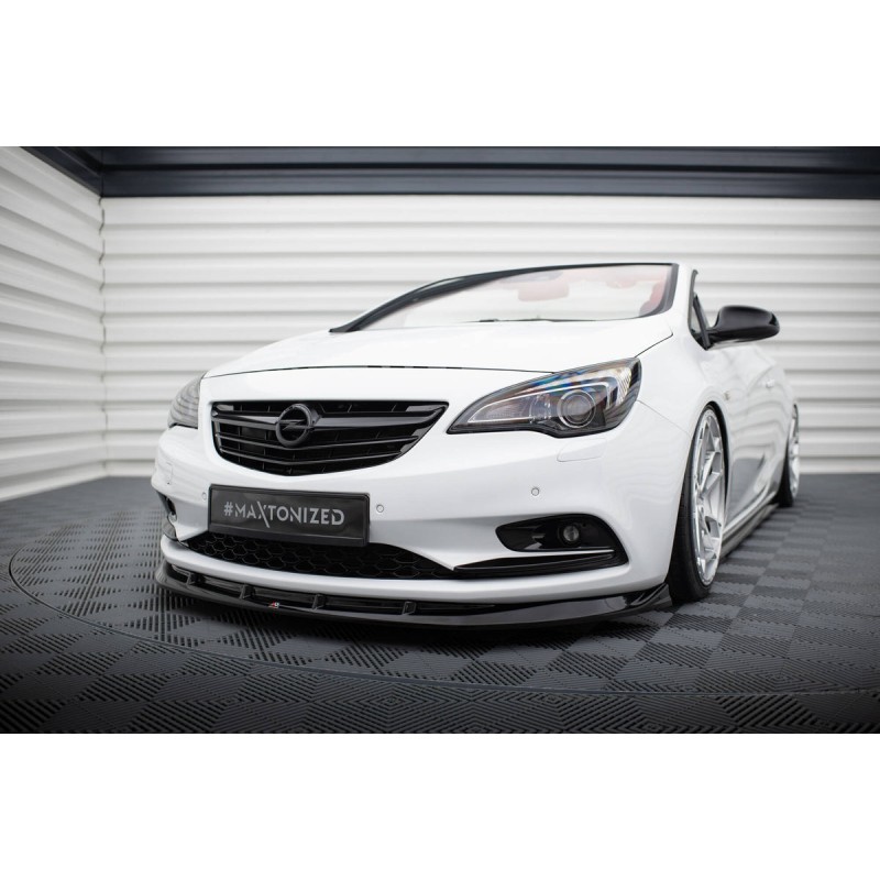 Kit carrosserie Maxton Design Opel Cascada (2013-2019) : lame avant, bas de caisse, lame arrière, becquet