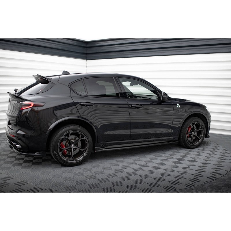 Kit carrosserie Maxton Design Alfa Romeo Stelvio Quadrifoglio Mk1 (2016+) : lame avant, bas de caisse, lame arrière, becquet