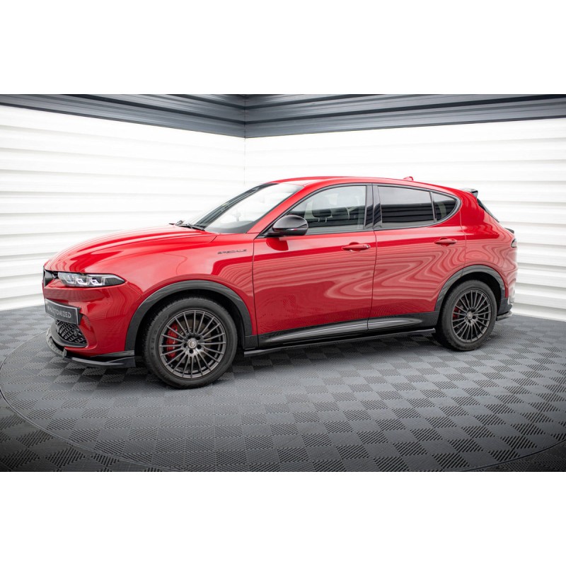 Kit carrosserie Maxton Design Alfa Romeo Tonale Mk1 (2022+) : lame avant, bas de caisse, lame arrière, becquet