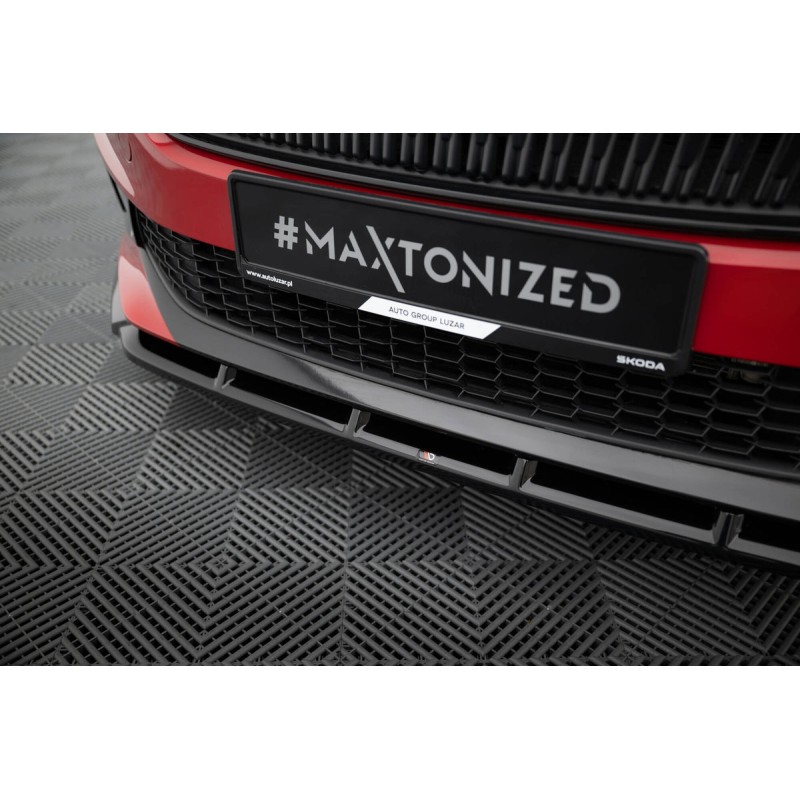 Kit carrosserie Maxton Design Skoda Fabia Mk4 (2021+) : lame avant, bas de caisse, lame arrière, becquet