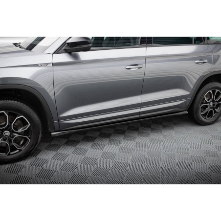 Kit carrosserie Maxton Design Skoda Kodiaq Sportline Mk1 restylée (2021-2023) : lame avant, bas de caisse, lame arrière, becquet