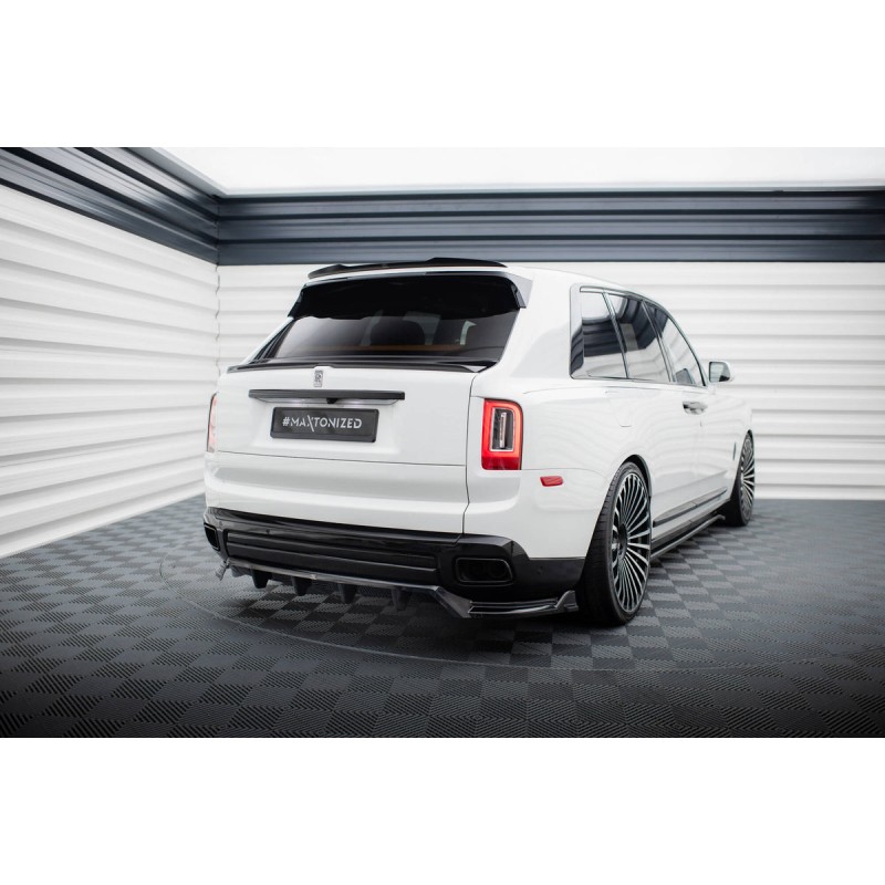 Kit carrosserie Maxton Design Rolls Royce Cullinan (2018-2024) : lame avant, bas de caisse, lame arrière, becquet