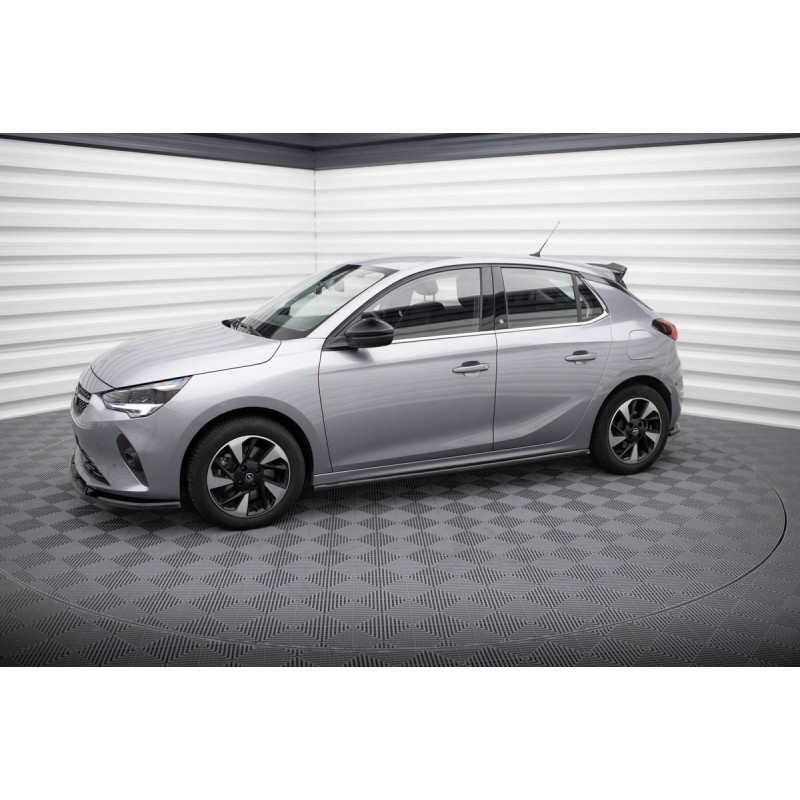 Kit carrosserie Maxton Design Opel Corsa F ( Mk6) (2019-2023) : lame avant, bas de caisse, lame arrière, becquet