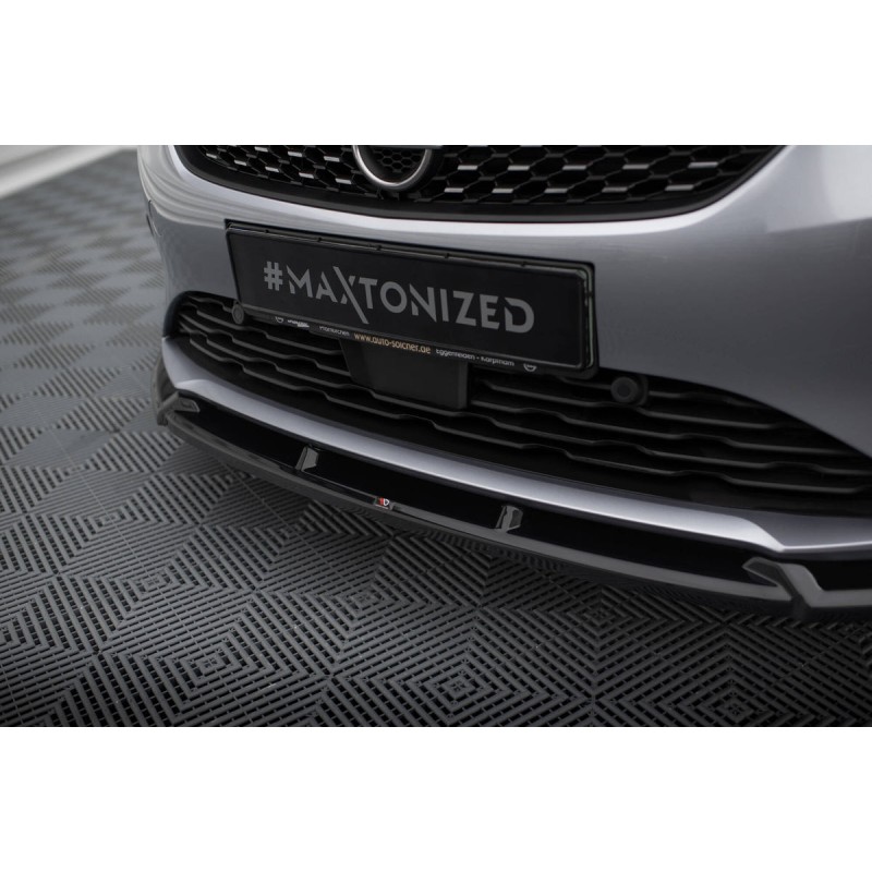 Kit carrosserie Maxton Design Opel Corsa F ( Mk6) (2019-2023) : lame avant, bas de caisse, lame arrière, becquet