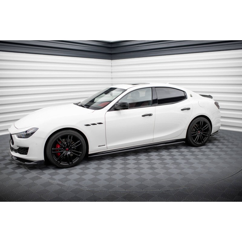 Kit carrosserie Maxton Design Maserati Ghibli Mk3 restylée (2017-2020) : lame avant, bas de caisse, lame arrière, becquet