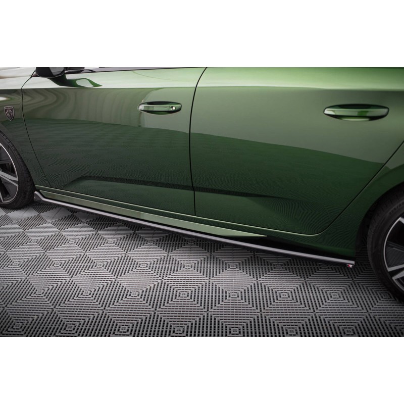 Kit carrosserie Maxton Design Peugeot 308 GT 5 portes Mk3 (2021+) : lame avant, bas de caisse, lame arrière, becquet