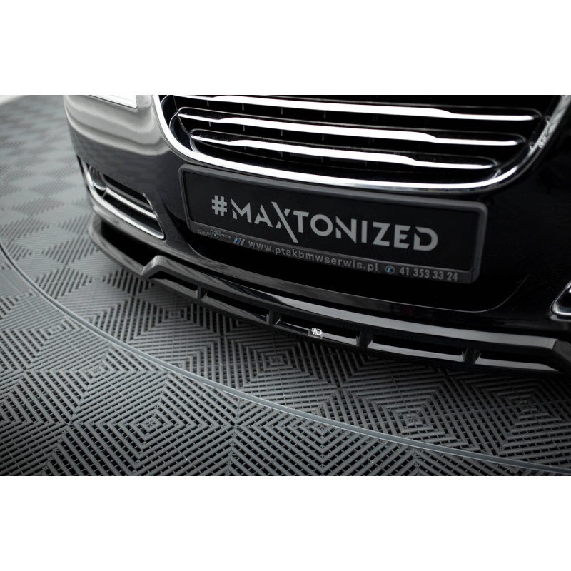 Kit carrosserie Maxton Design Chrysler 300 Mk2 (2011-2014) : lame avant, bas de caisse, lame arrière, lames arrière, becquet