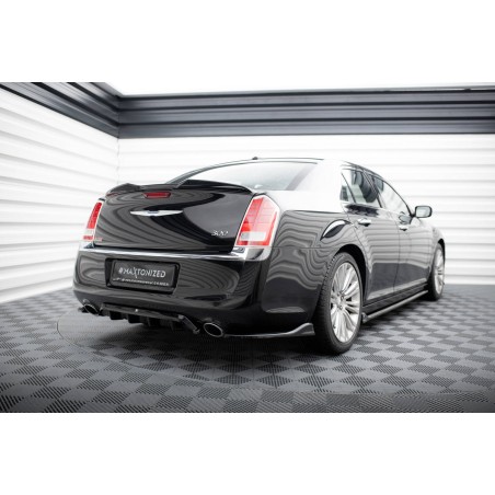 Kit carrosserie Maxton Design Chrysler 300 Mk2 (2011-2014) : lame avant, bas de caisse, lame arrière, lames arrière, becquet