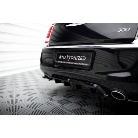 Kit carrosserie Maxton Design Chrysler 300 Mk2 (2011-2014) : lame avant, bas de caisse, lame arrière, lames arrière, becquet