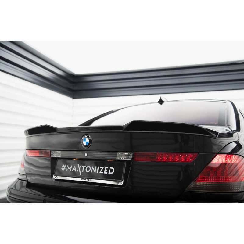 Kit carrosserie Maxton Design BMW Série 7 E65 (2001-2005) : lame avant, bas de caisse, lame arrière, becquet
