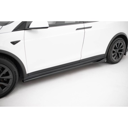 Kit carrosserie Maxton Design Tesla Model X Mk1 restylée (2021+) : lame avant, bas de caisse, lame arrière, becquet