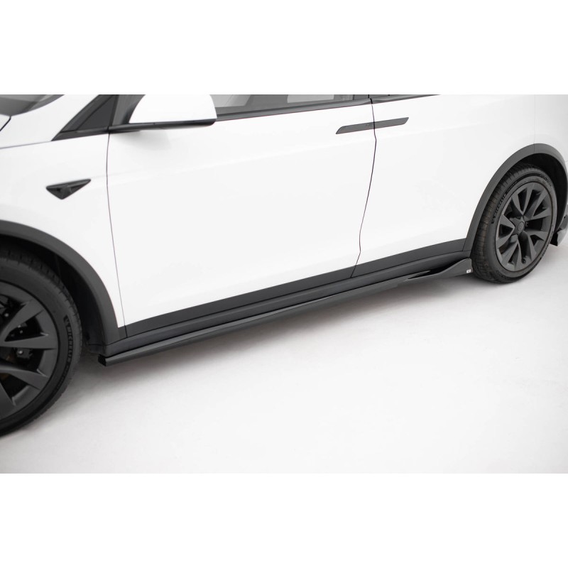 Kit carrosserie Maxton Design Tesla Model X Mk1 restylée (2021+) : lame avant, bas de caisse, lame arrière, becquet