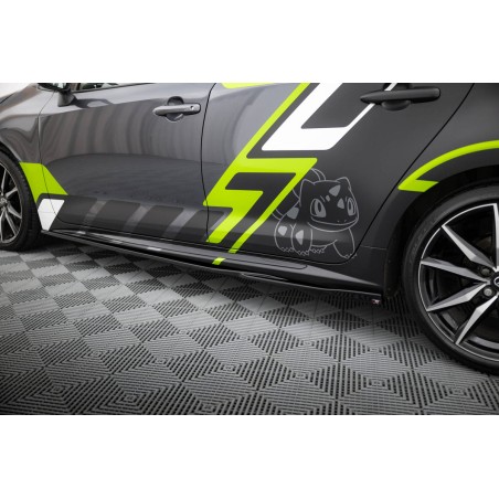 Kit carrosserie Maxton Design Toyota Corolla GR Sport Touring Sports Mk12 (2019-2023) : lame avant, bas de caisse, lame arrière