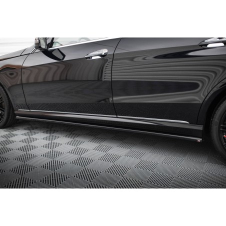 Kit carrosserie Maxton Design Mercedes-Benz Classe E Berline W212 restylée (2012-2016) : lame avant, bas de caisse, lame arrière