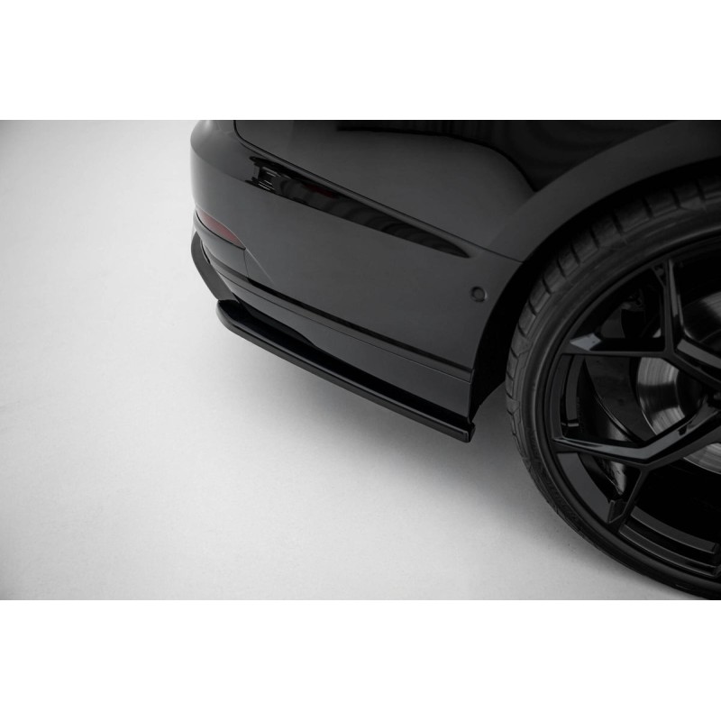 Kit carrosserie Maxton Design Audi S8 D5 (2019-2021) : lame avant, bas de caisse, diffuseur arrière, lames arrière, becquet