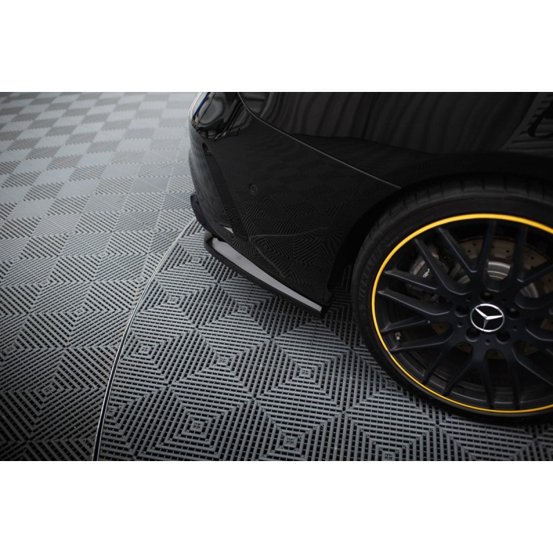 Kit carrosserie Maxton Design Mercedes-AMG CLA 45 Aero C117 restylée (2017-2019) : lame avant, bas de caisse, lame arrière