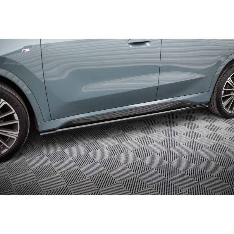 Kit carrosserie Maxton Design BMW X1 M-Pack U11 (2022+) : lame avant, bas de caisse, lame arrière, becquet