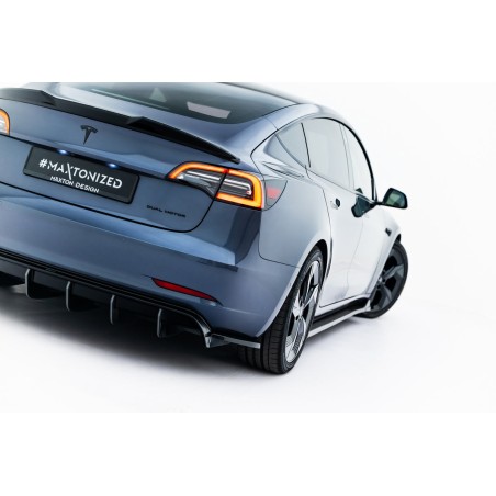 Kit carrosserie Maxton Design Tesla Model 3 (2017-2023) : lame avant, bas de caisse, diffuseur arrière, lames arrière