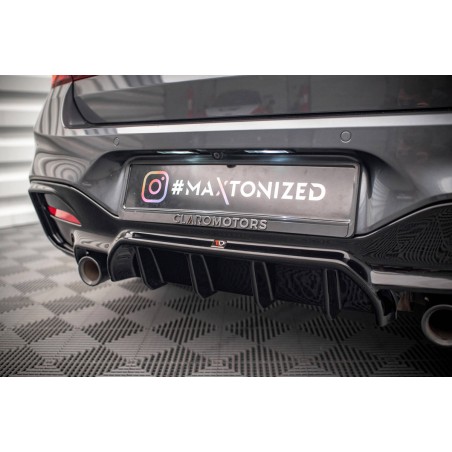 Kit carrosserie Maxton Design BMW M140i F20 restylée V.1 (2015-2019) : lame avant, bas de caisse, diffuseur arrière, becquet